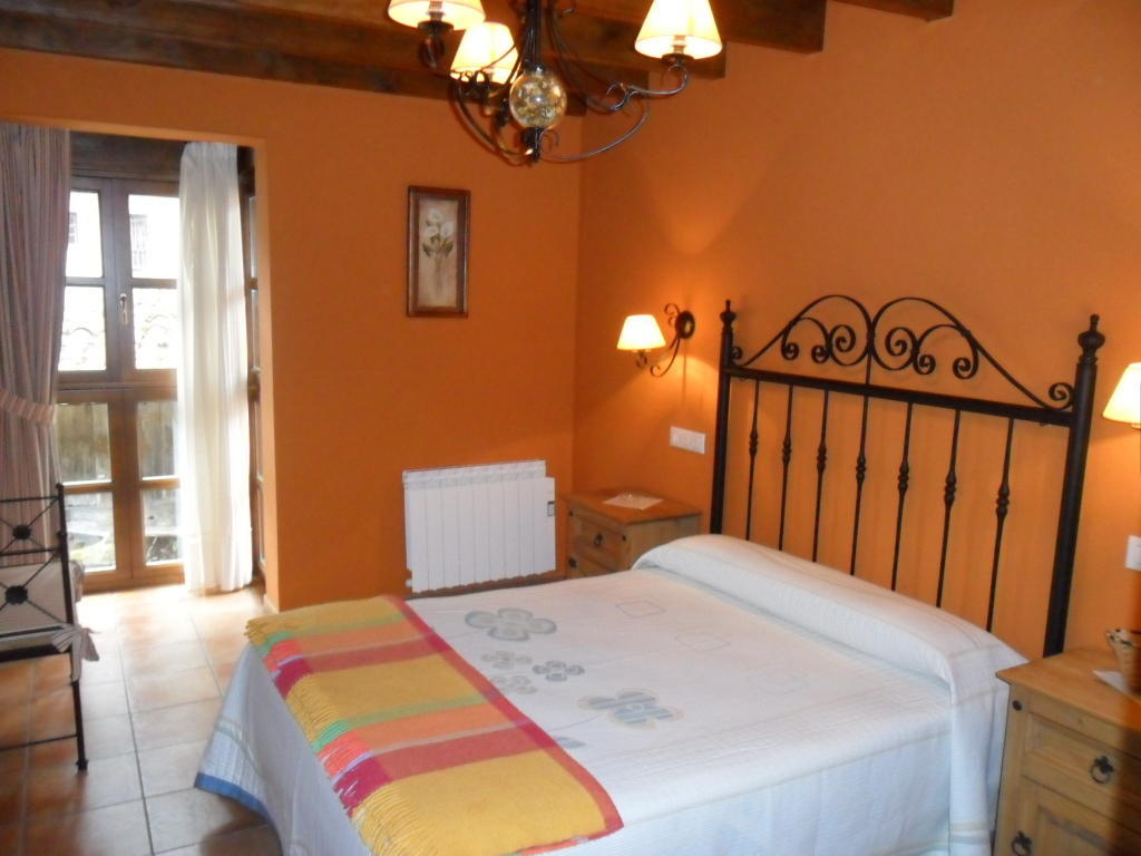 Apartamentos Rurales Los Villares Колунга Стая снимка