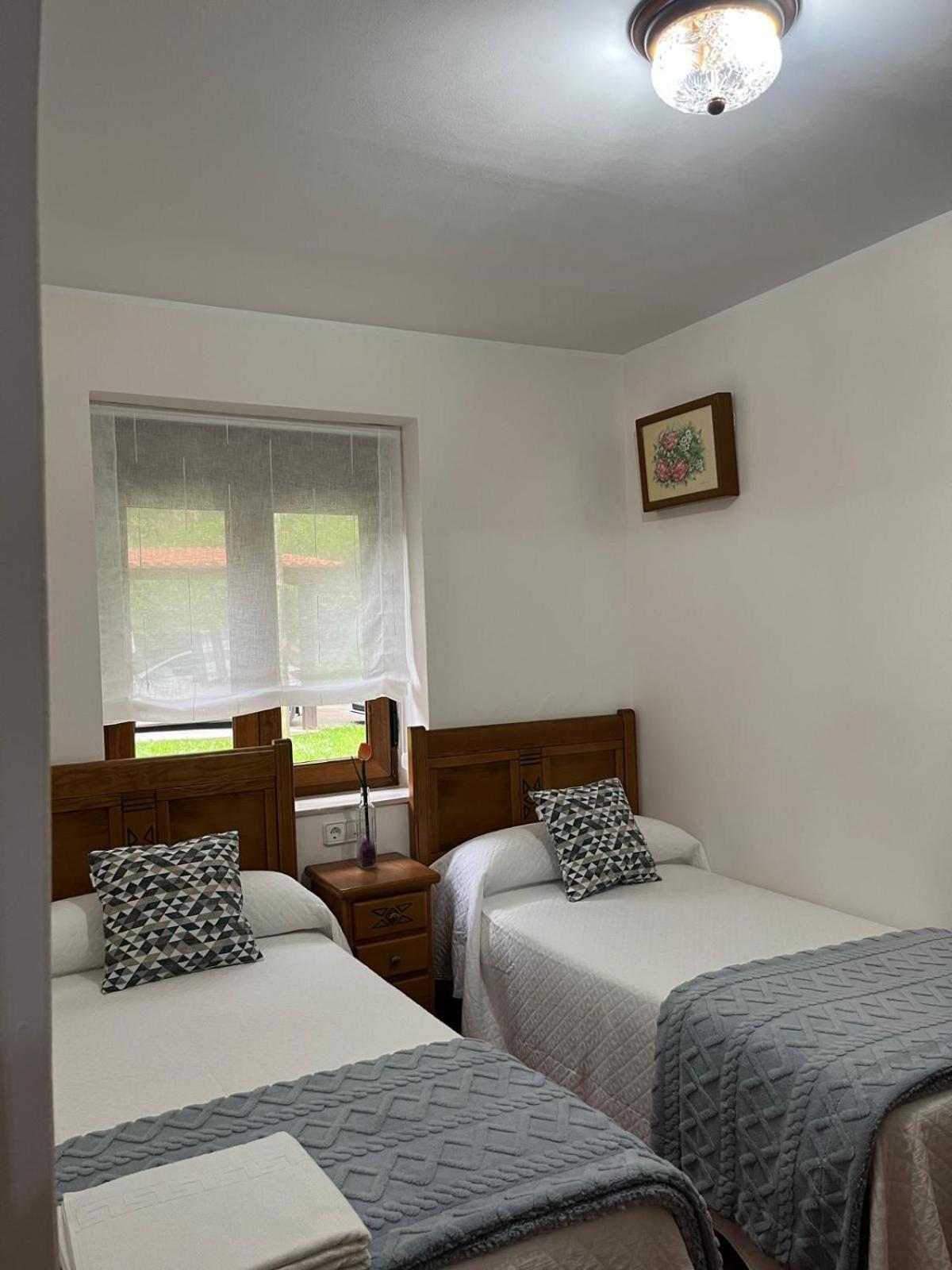 Apartamentos Rurales Los Villares Колунга Екстериор снимка